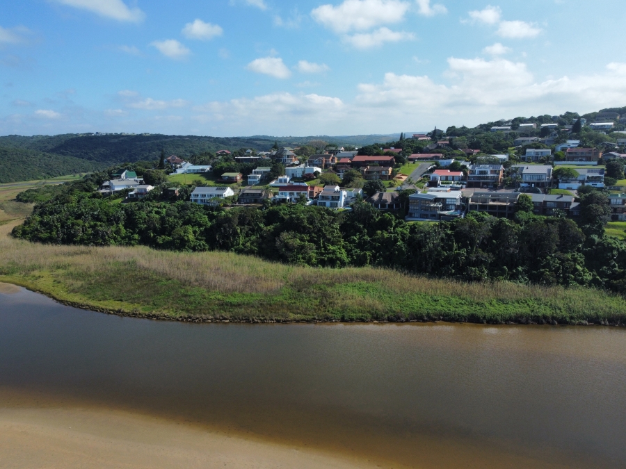 6 Bedroom Property for Sale in Cintsa East Eastern Cape